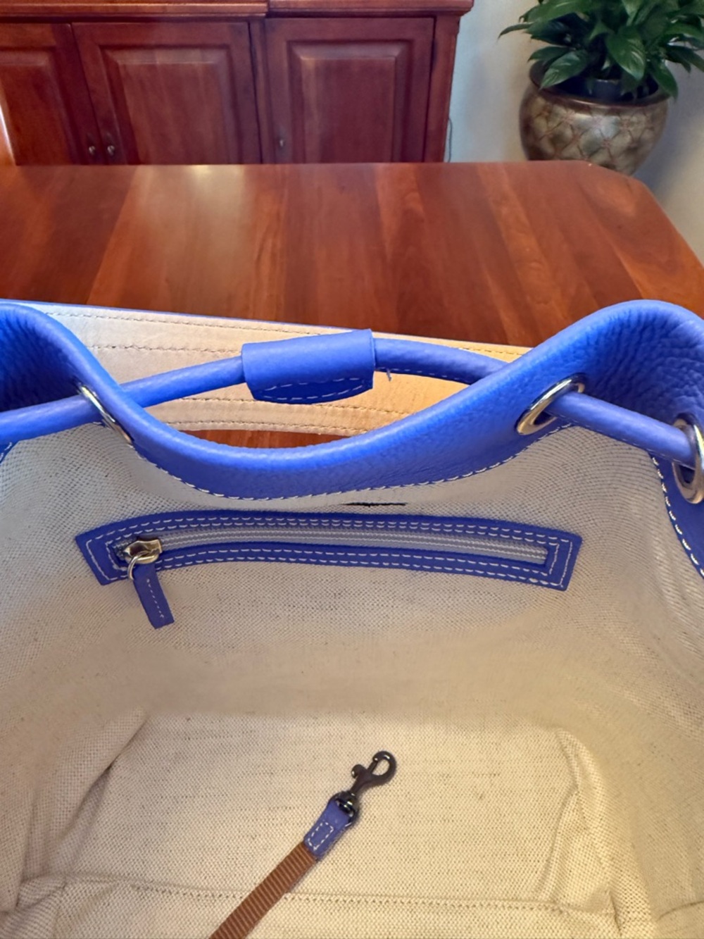 NWOT Dooney & Bourke Lucca Leather Drawstring Bag with Multi-Color Tassels - Picture 16 of 16